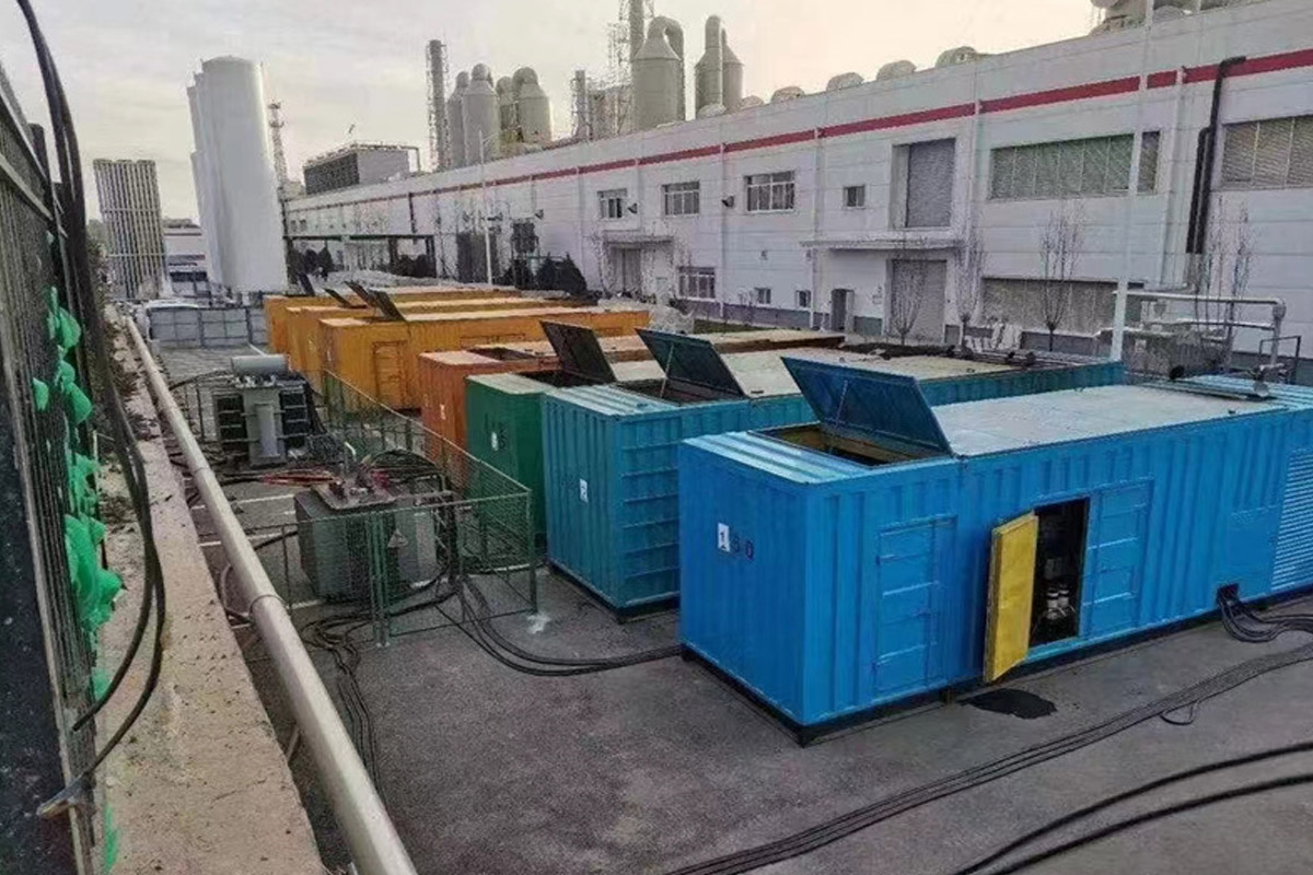 上高发电机租赁施工现场